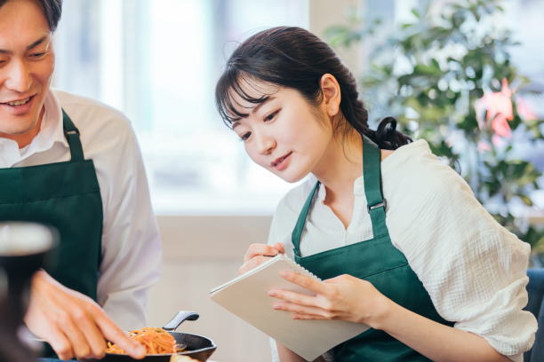 「取材される店」の名物メニュー開発とは